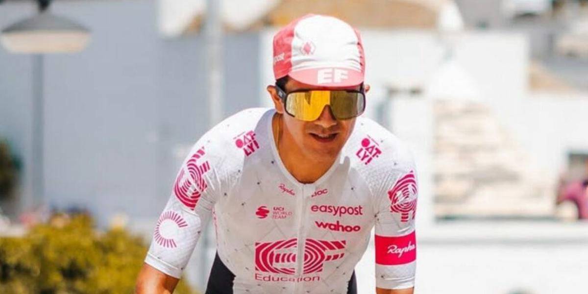 Richard Carapaz llega cuarto en la Etapa 9 del Giro de Italia