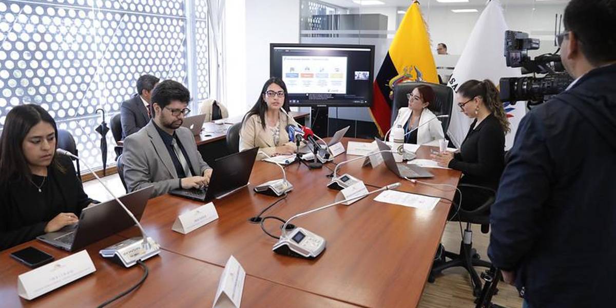 Asamblea: la Comisión de Régimen Económico se reúne para conocer y aprobar el informe de la proforma 2024
