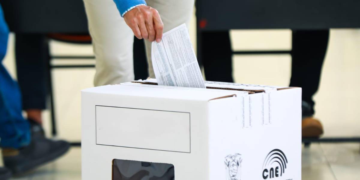 A un año de la campaña por las elecciones seccionales, el terreno político comienza a calentarse
