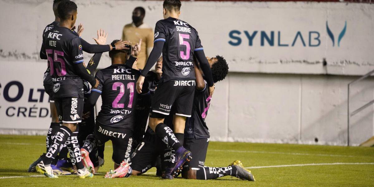 IDV golea a Olmedo y sigue puntero en la Liga Pro