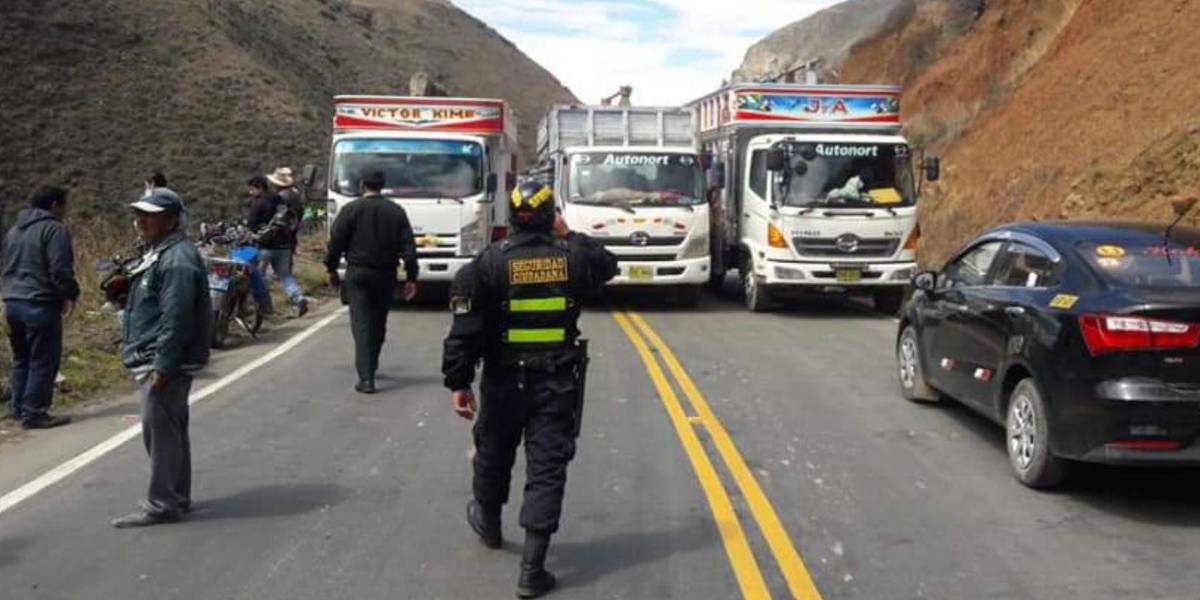 Transportistas peruanos se dividen por convocatoria a paro nacional a partir del 27 de junio