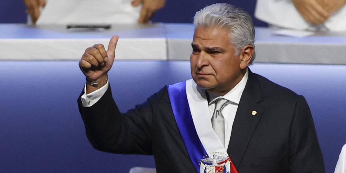 El presidente de Panamá pone en suspenso las relaciones diplomáticas con Venezuela