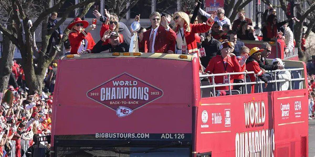 Super Bowl 2024: un muerto y más de 10 heridos deja el tiroteo en la celebración de los Kansas Chiefs