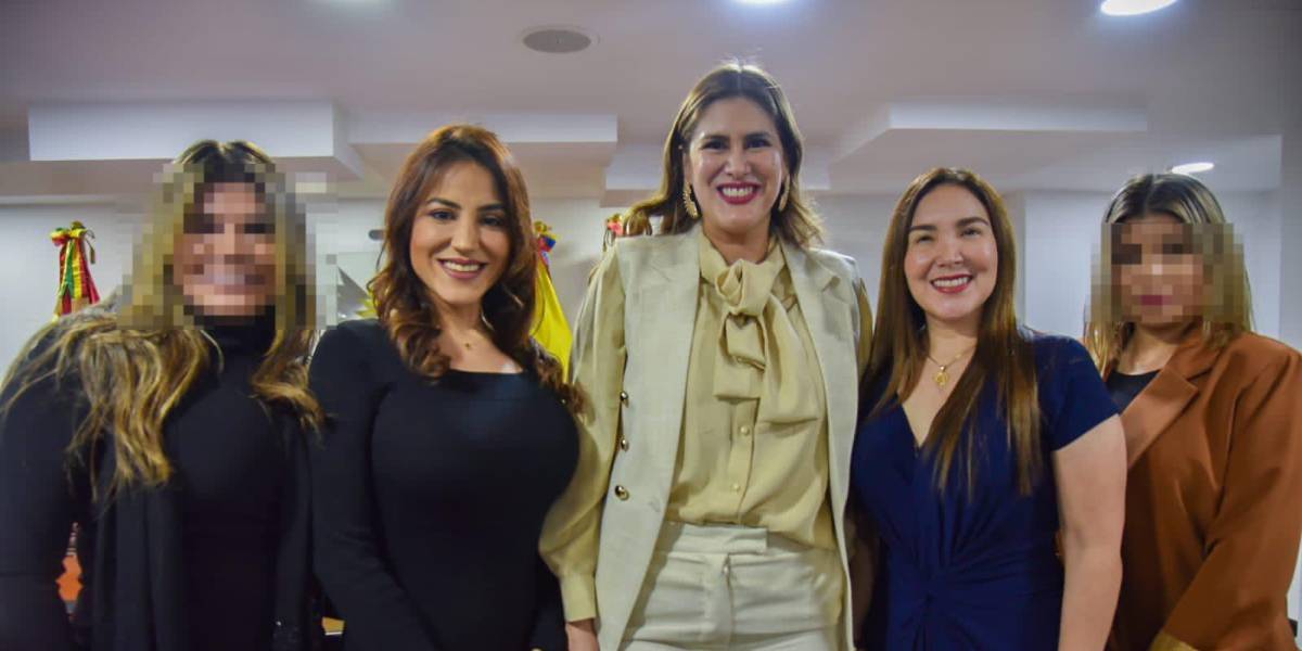 Caso Purga: Mayra Salazar afirmó que Agustín Intriago trabajaba con gente de Los Choneros, en chats con Cristina Reyes