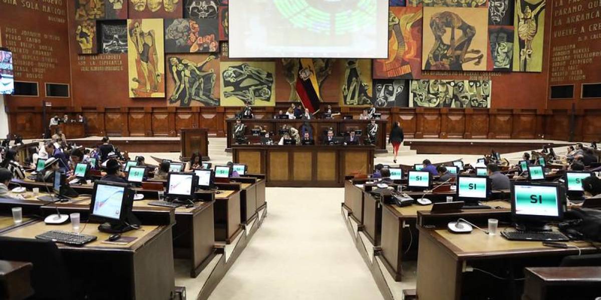 La Asamblea aprobó la creación de cuatro comisiones para analizar los informes de gestión de funcionarios del Estado