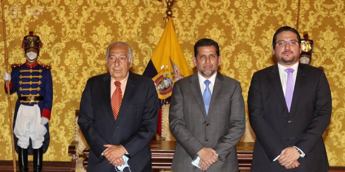 Lasso designa a tres nuevas autoridades de su Gobierno