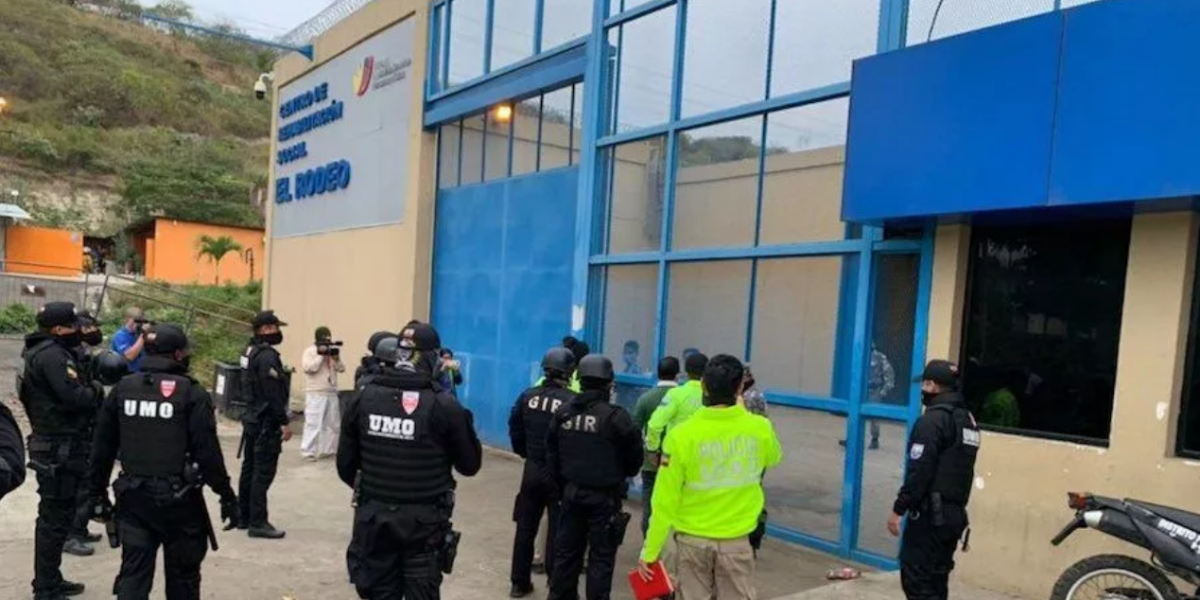 Muere agente penitenciario tras ser agredido por un reo de la cárcel de Portoviejo