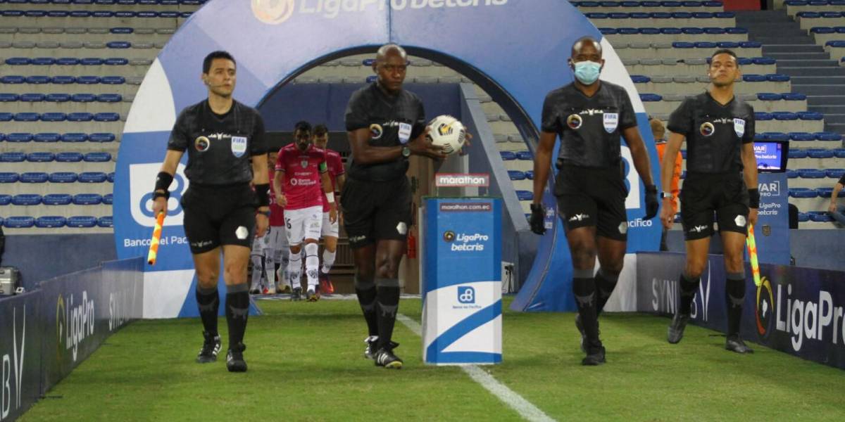 Federación de Árbitros Del Fútbol Amateur, no cuentan con aval de Ministerio del Deporte ni CONFA