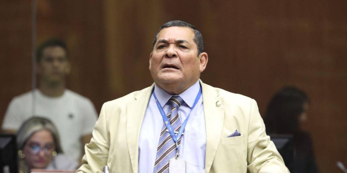 Olsen reconoce que actuación de Jorge Chamba es éticamente cuestionable