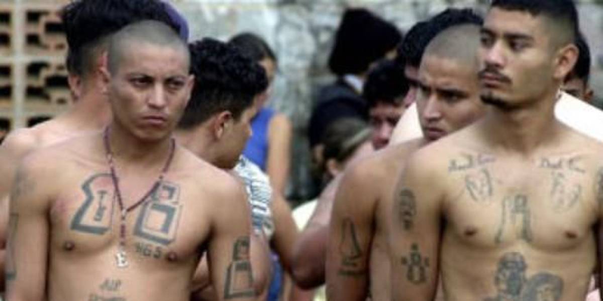 El Gobierno de Guatemala presenta una ley antipandillas que contempla una cárcel de máxima seguridad