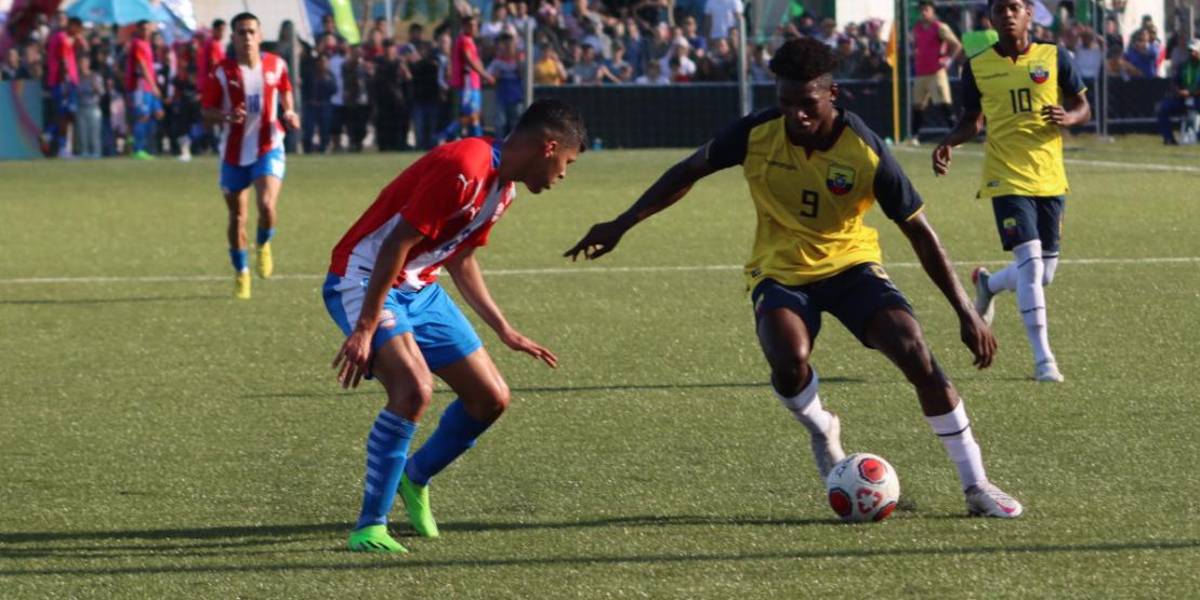 La mini 'Tri' pierde la final ante Paraguay y se queda con la medalla de plata