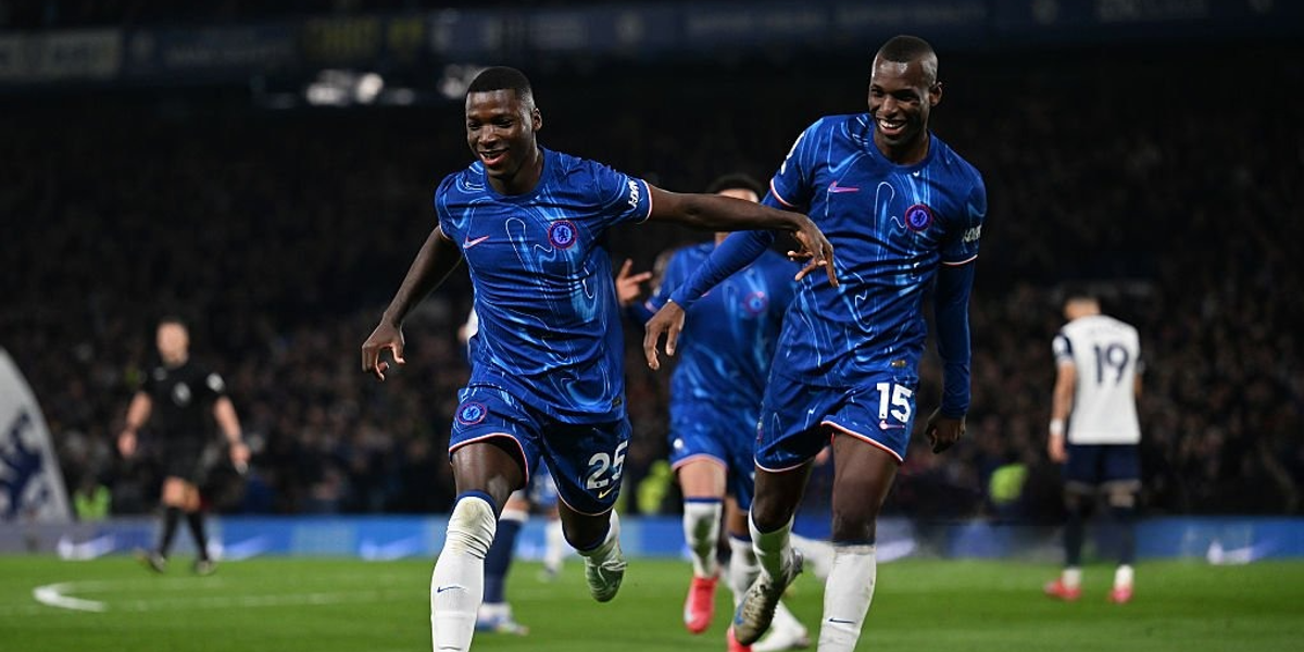 Así fue el golazo de Moisés Caicedo que fue anulado ante el Tottenham