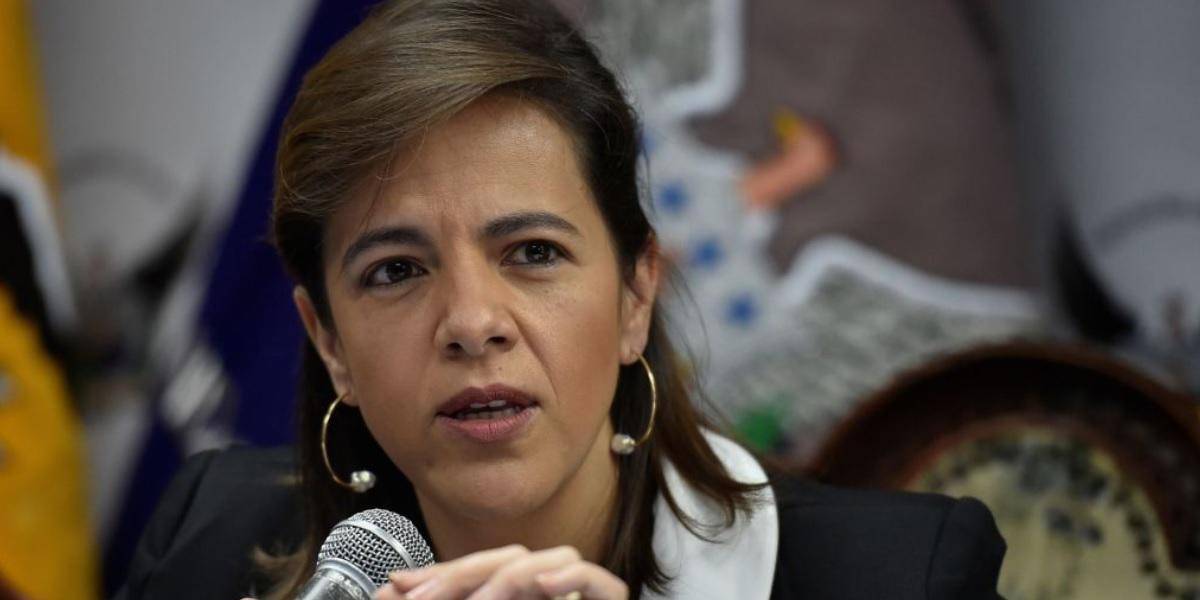 María Paula Romo: “Han traicionado a Quito y han abandonado a policías que hicieron su trabajo”