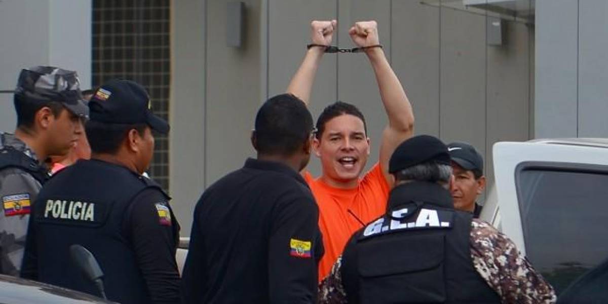 La Fiscalía advierte que se pretende liberar a Iván Espinel, condenado a 10 años de cárcel
