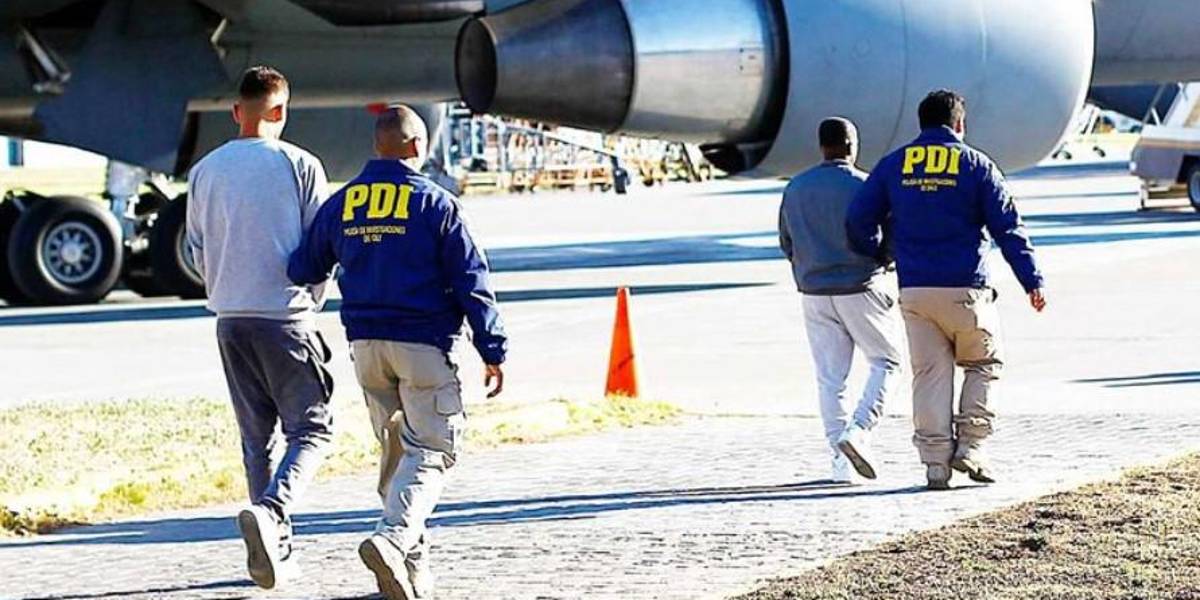 Chile expulsa de su territorio a 53 migrantes por diferentes delitos; entre ellos hay ecuatorianos