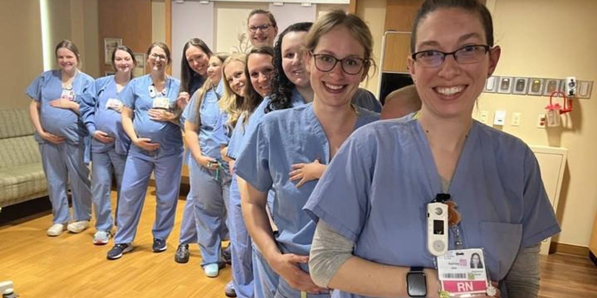 Maternidad en equipo: 14 enfermeras están embarazadas en un hospital de EE. UU.
