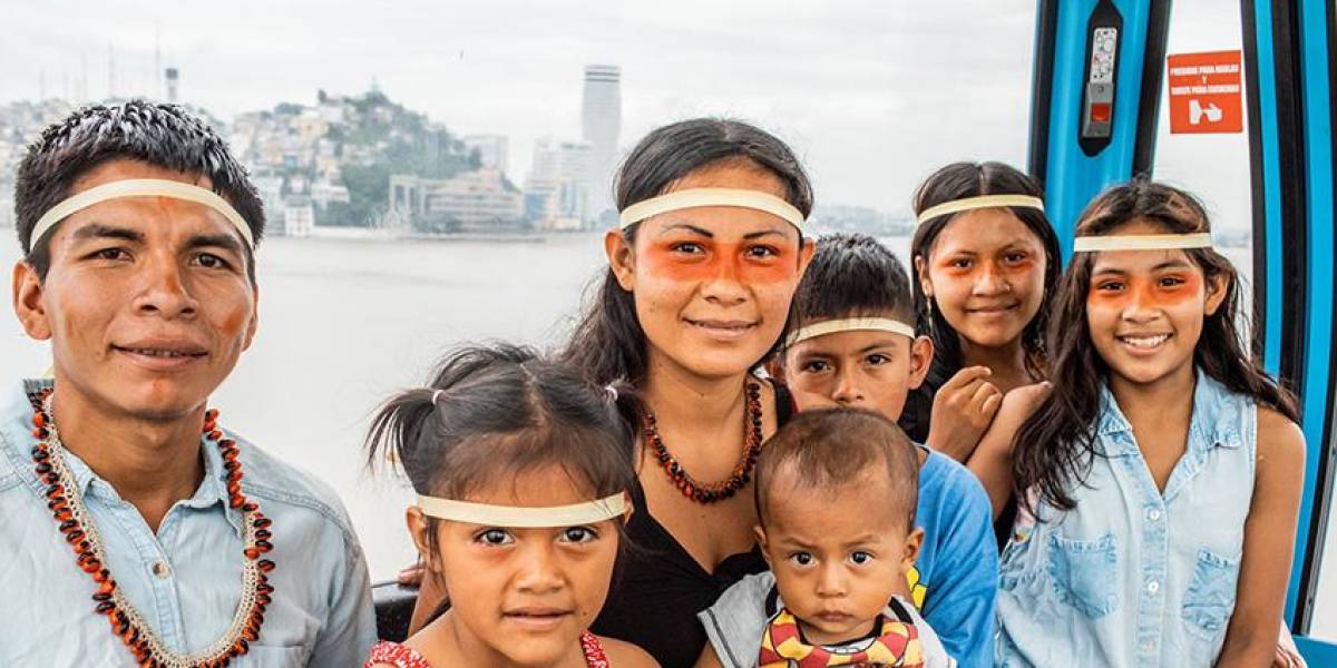 Indígenas Waorani del Yasuní visitan Guayaquil por primera vez