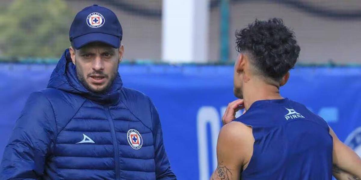 El paraguayo Juan Escobar pidió salir de Cruz Azul, asegura Anselmi