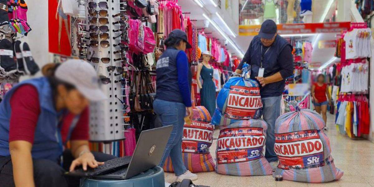 Cerca de USD 181 000 en mercadería sin documentación incautó el SRI entre marzo y abril