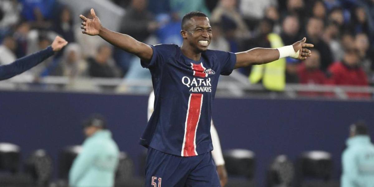 El PSG goleó en Francia con la presencia de Pacho en cancha