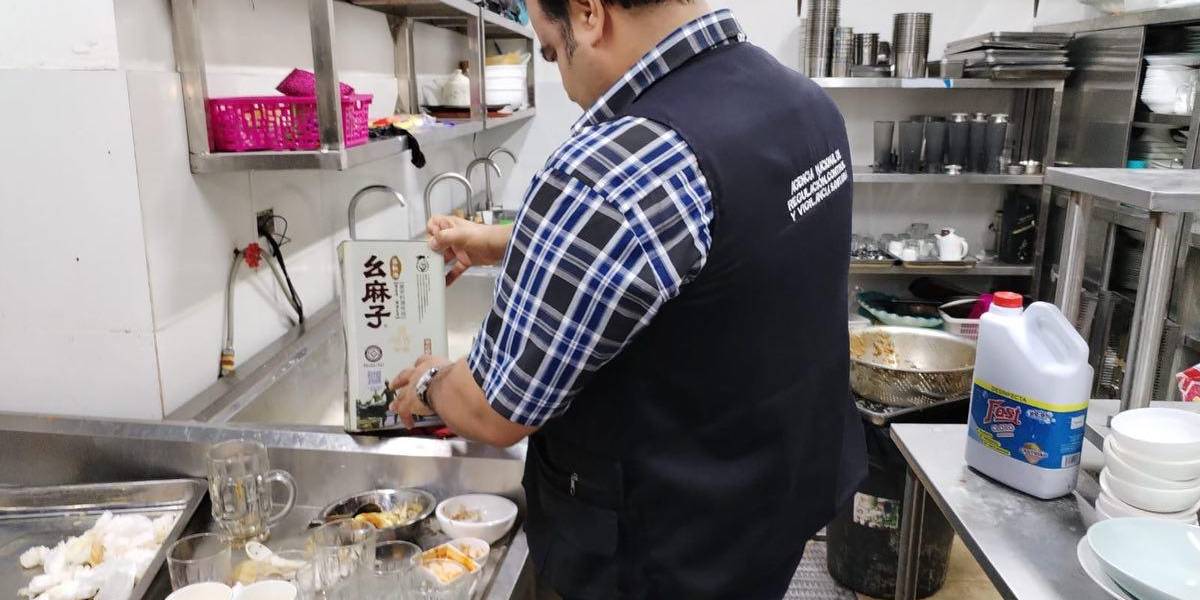 Un chifa fue clausurado en Guayaquil por malas prácticas higiénicas