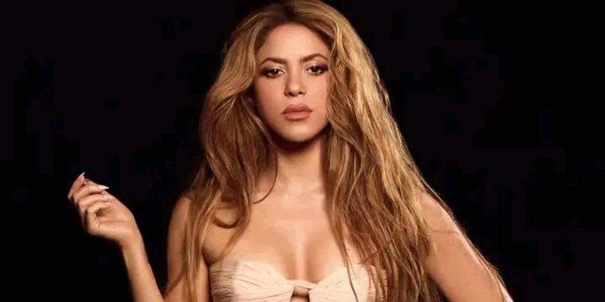 Hombre de 80 años demanda a Shakira por millones y asegura tener una relación con la cantante