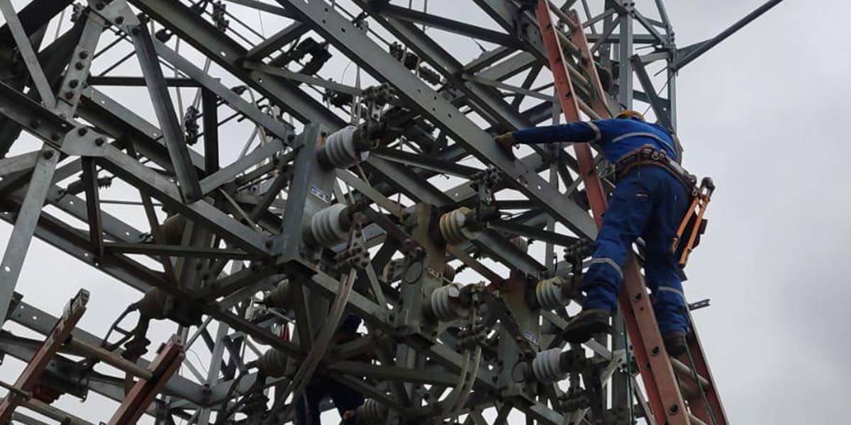 Un apagón afectó a varios sectores de Guayaquil este lunes 12 de agosto