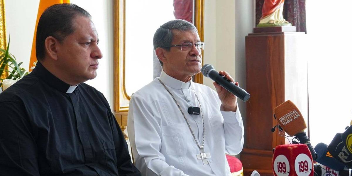 El cardenal Luis Cabrera habló sobre su participación en el cónclave, donde se elegirá al sucesor del papa Francisco