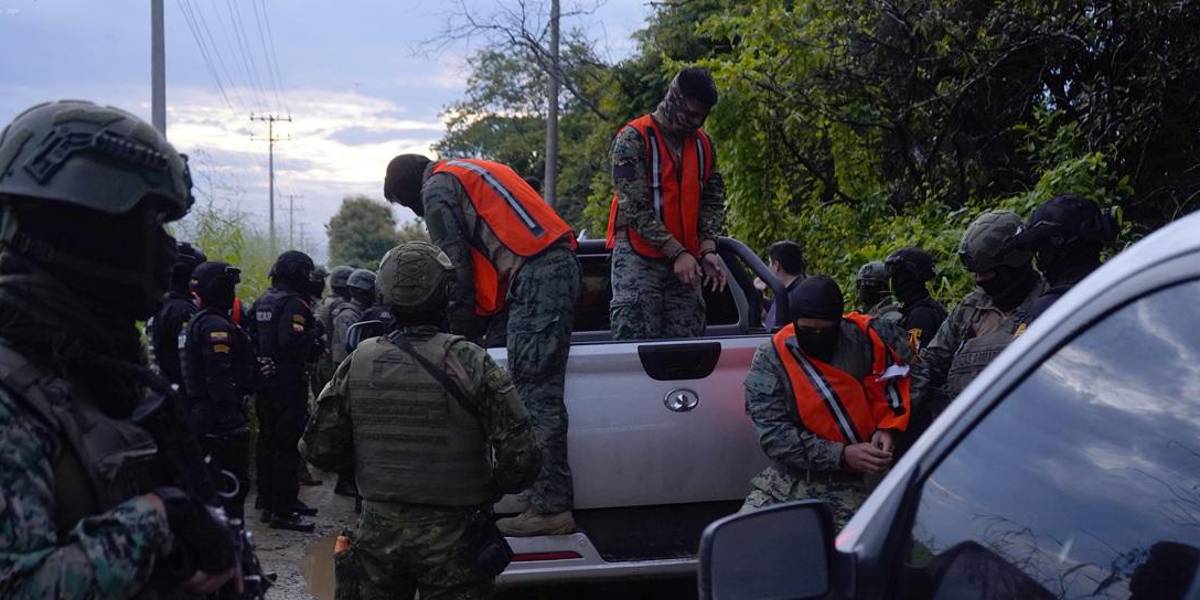 Caso Las Malvinas | Audiencia preparatoria de juicio contra 17 militares se suspende hasta este miércoles 8 de octubre