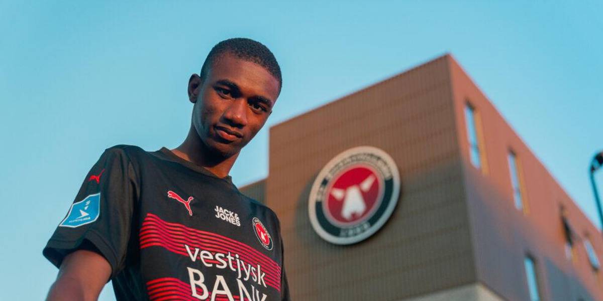 Denil Castillo es nuevo jugador del Midtjylland de Dinamarca