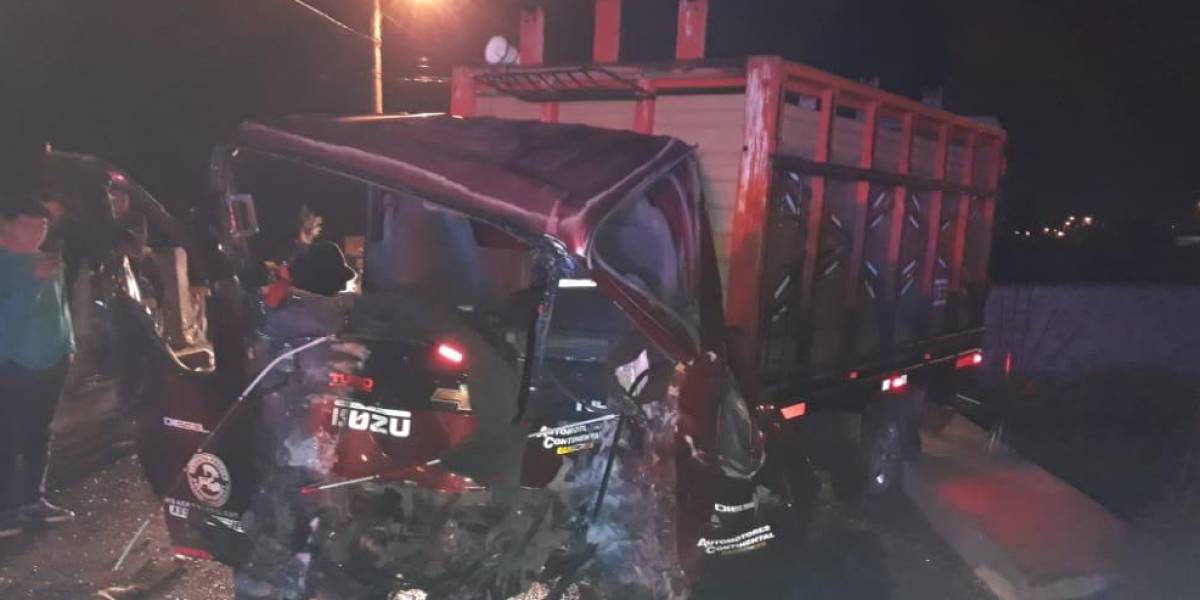 Accidente en Cotopaxi deja dos fallecidos y cuatro heridos