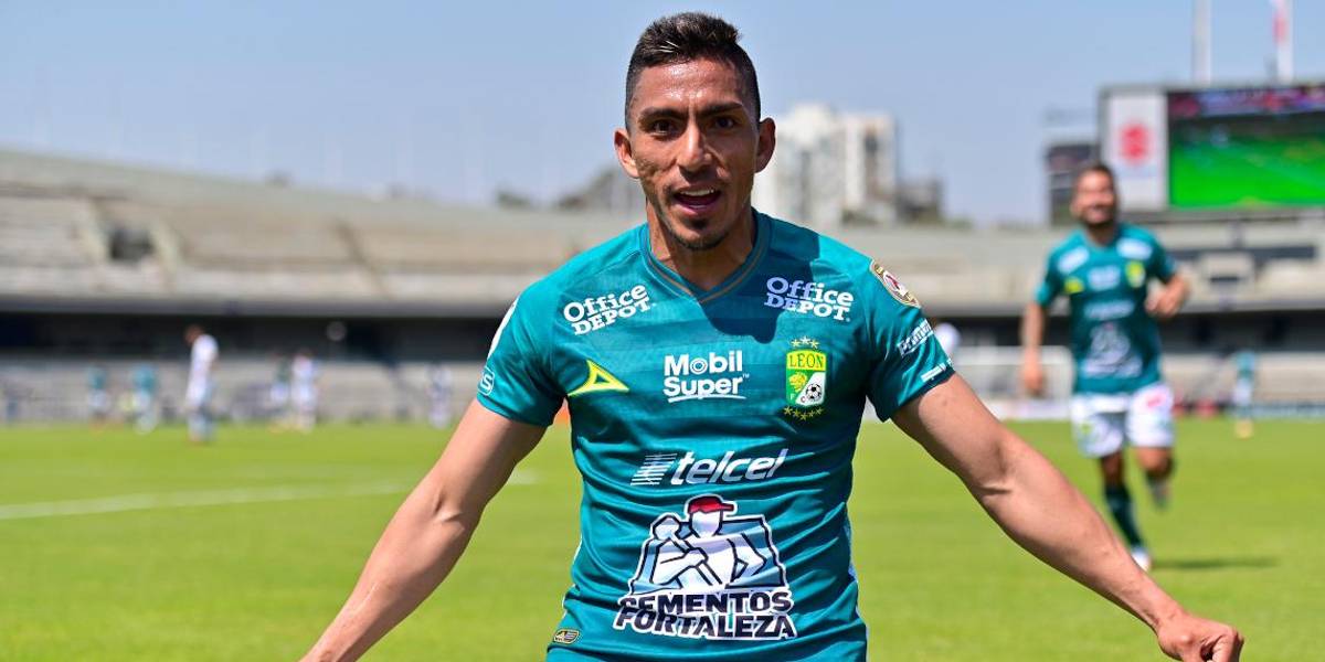 Ángel Mena desmintió su salida del Club León en este 2024