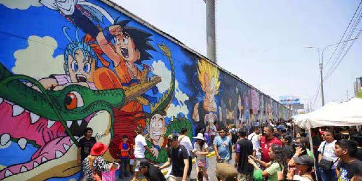 Perú: Más de 40 artistas pintan un mural en honor a Akira Toriyama, creador de Dragon Ball