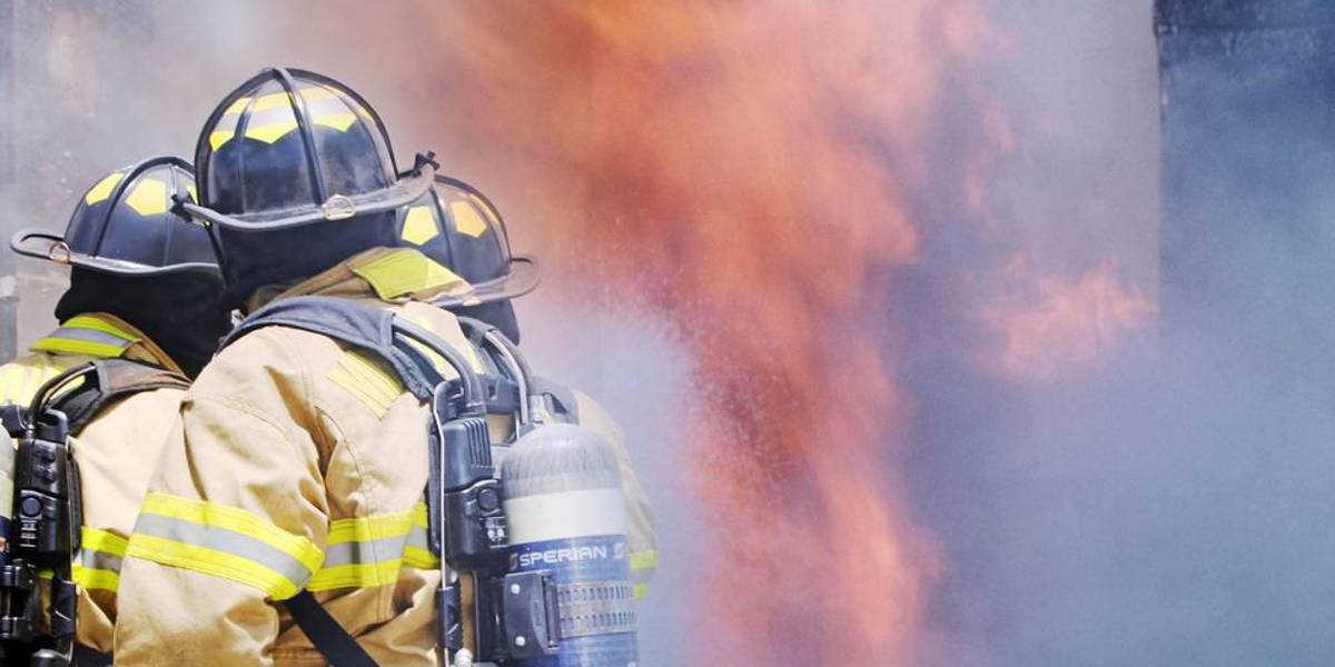 Una mujer se salvó de morir en un incendio suscitado en el sur de Guayaquil