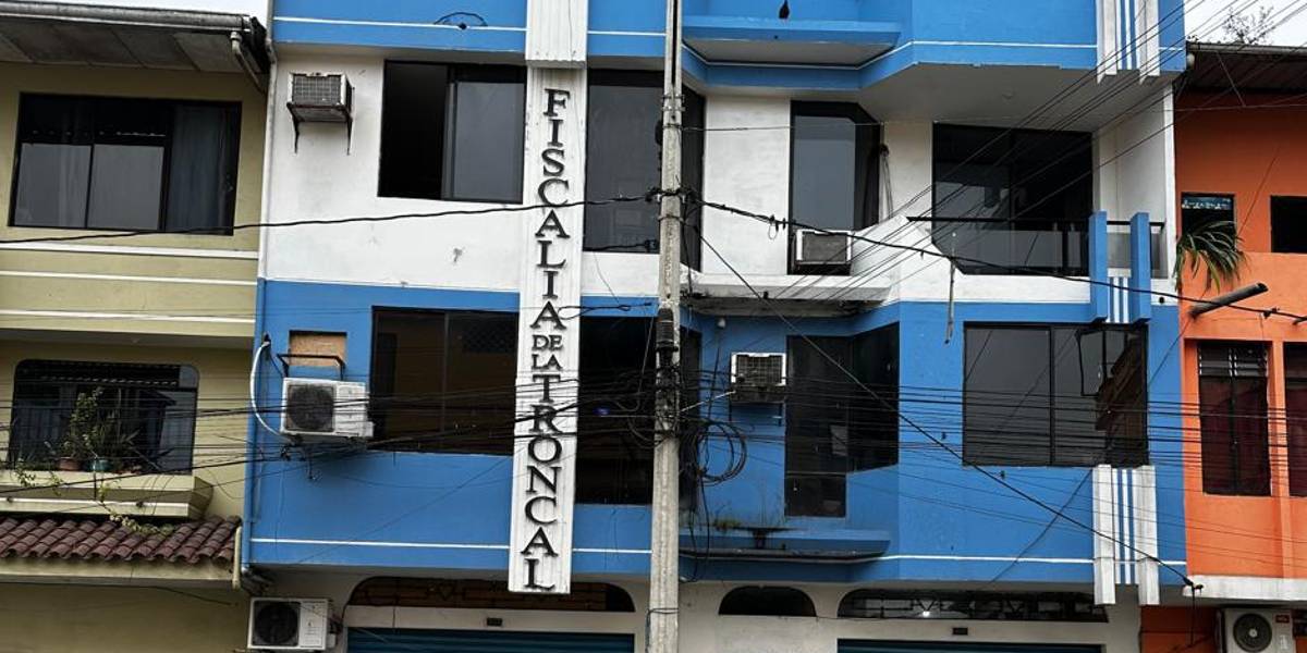 Cañar: El edificio de la Fiscalía de La Troncal fue baleado durante la madrugada