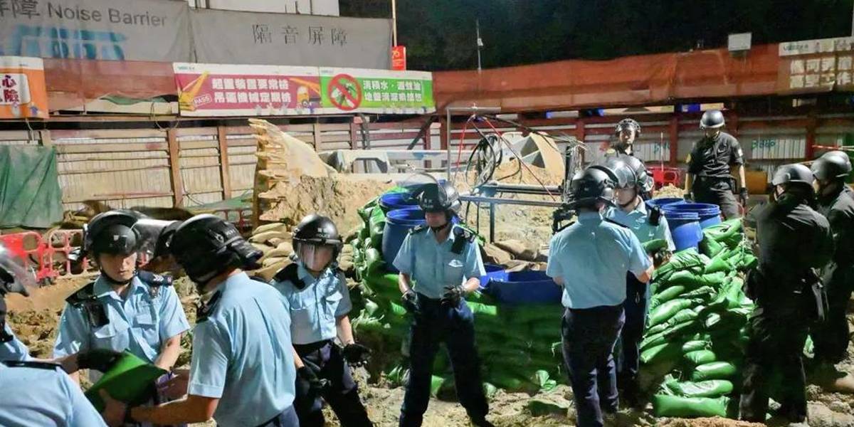 6 000 evacuados tras encontrar una bomba de la Segunda Guerra Mundial en Hong Kong