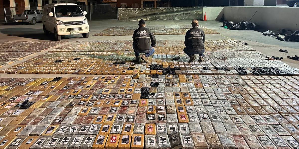 La Policía incauta más de 3,7 toneladas de cocaína en una casa en Guayaquil