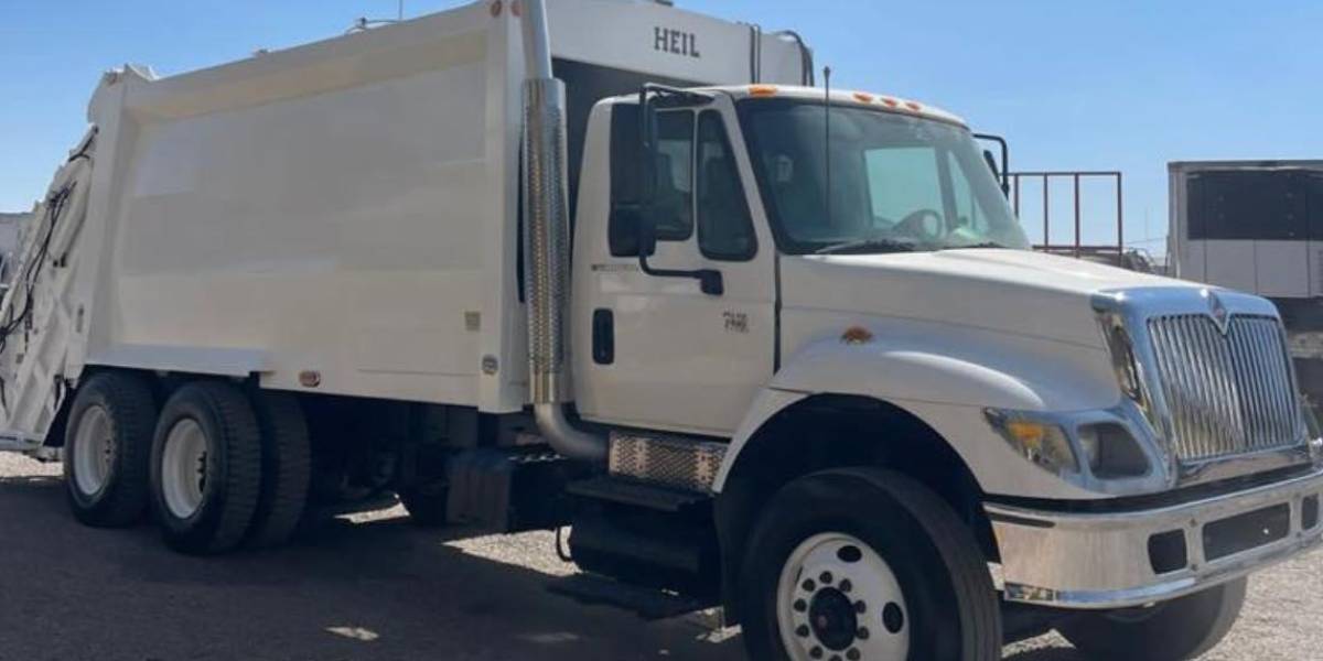 El conductor de un camión recolector de basura es asesinado en la vía Olmedo-Santa Ana, en Manabí
