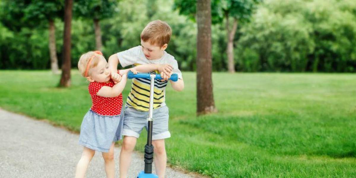 Por qué existe rivalidad entre hermanos cuando son niños (y por qué a veces llega hasta la edad adulta)