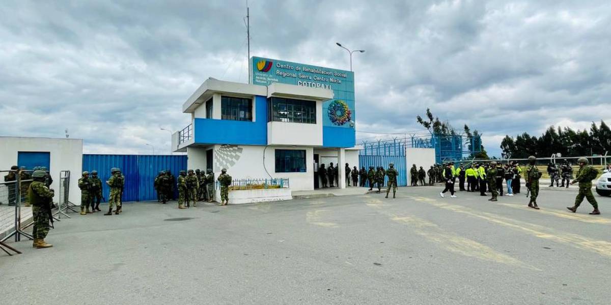 Reportan detonaciones en nuevo incidente en la cárcel de Cotopaxi, según SNAI
