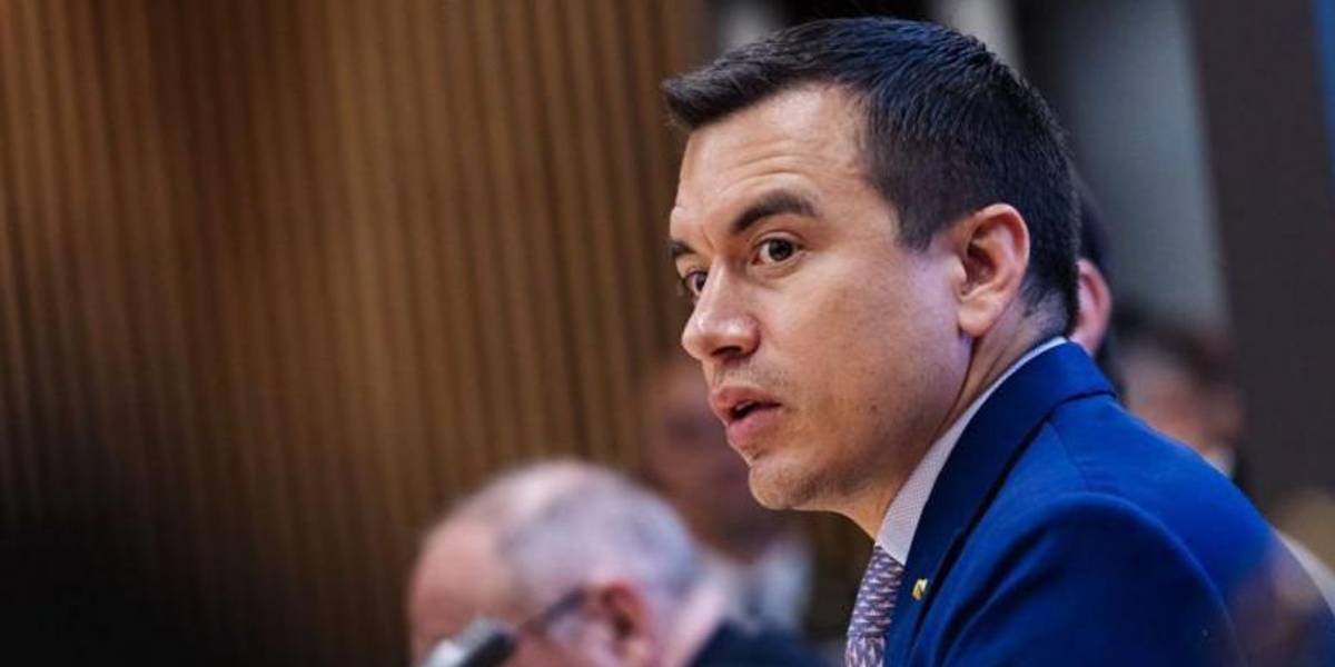 Tres cosas que están en juego en la consulta popular impulsada por Daniel Noboa que vota Ecuador este domingo