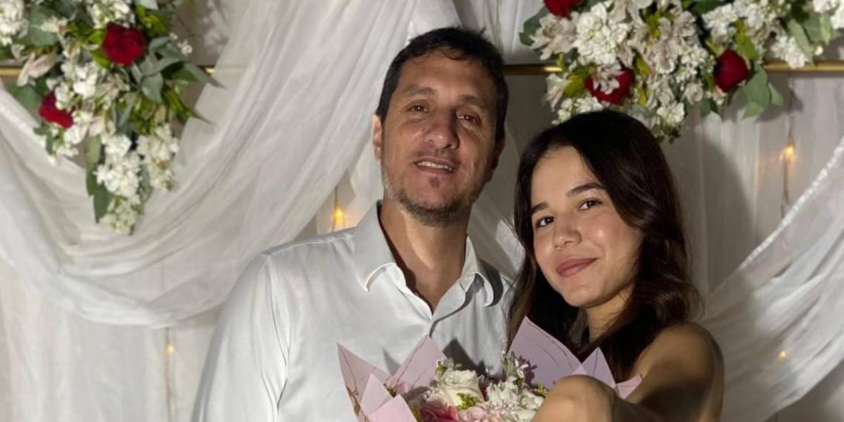 Javier Klimowicz anunció su compromiso con su novia