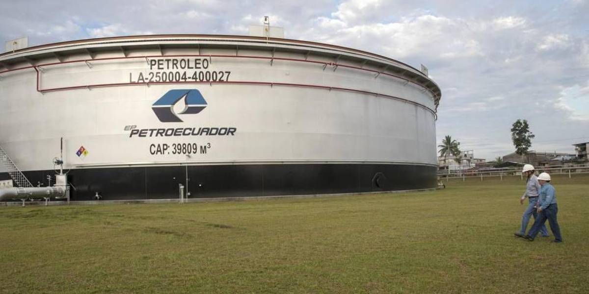 Ecuador habría perdido USD 5.000 millones por la intermediación petrolera en contratos con China