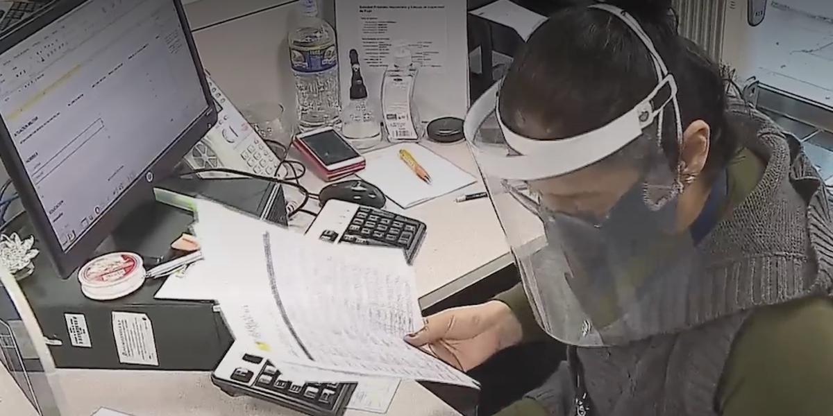 Expectativa entre trabajadores del sector público por volver a laborar de forma presencial