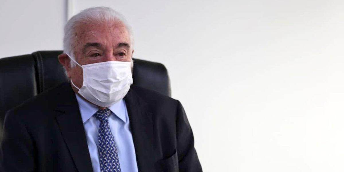 Santos Alvite entrega información a Contraloría por investigación sobre supuesto nexo con offshore