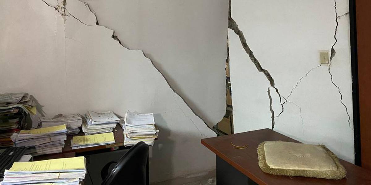 Funcionarios en teletrabajo y el edificio arruinado, así opera la Corte de Justicia de El Oro