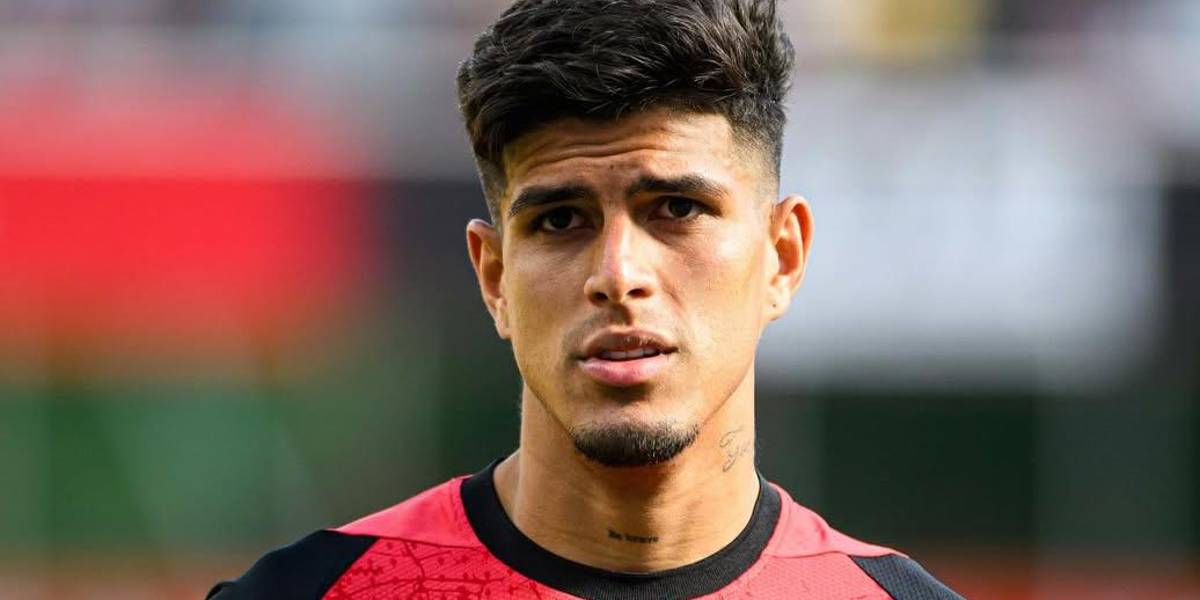 Real Madrid tiene a Piero Hincapié como una de las tres opciones para reforzar la defensa