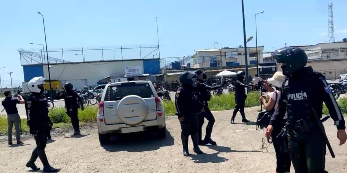 Confirman disturbios en las cárceles de Machala y Latacunga
