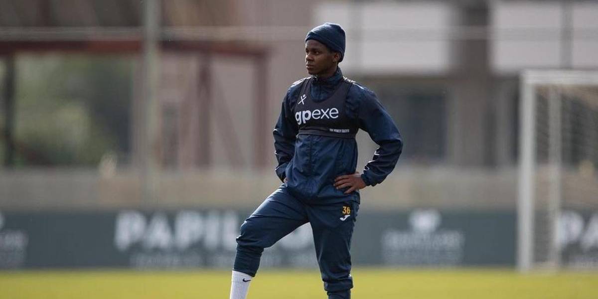 Santos de Brasil se ha interesado en Juan Cazares para reemplazar a Yeferson Soteldo