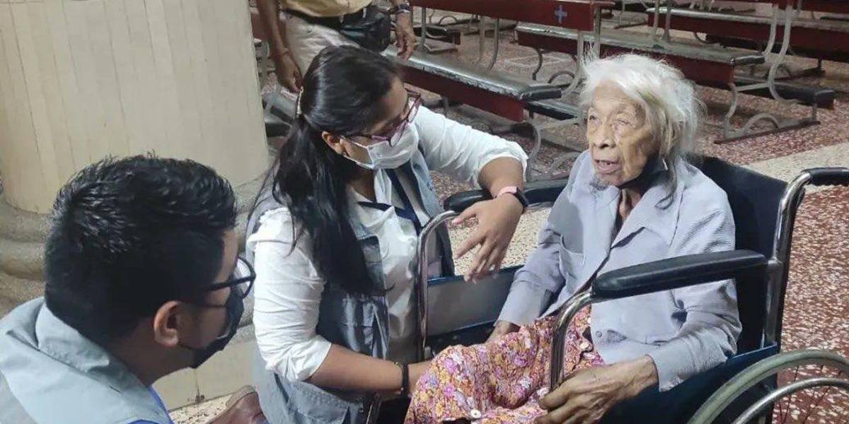 Fiscalía investiga caso de adulta mayor abandonada en una iglesia de Guayaquil